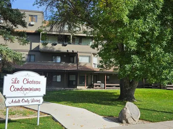 5015 E 51st St #308, Taber, AB T1G 1P4