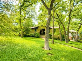 800 Live Oak Ln, Arlington, TX 76012
