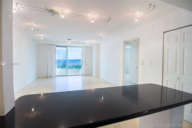 770 Claughton Island Dr #1008 — Photo 5