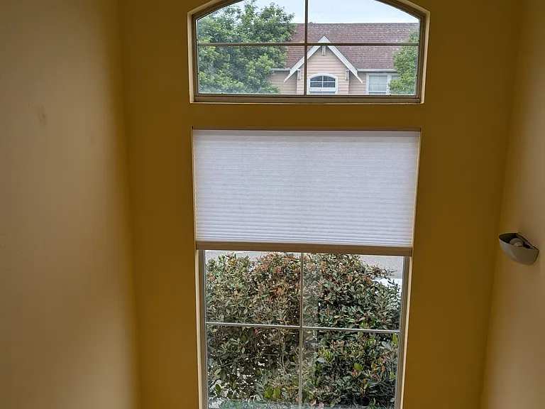 833 N San Antonio Rd — Photo 4