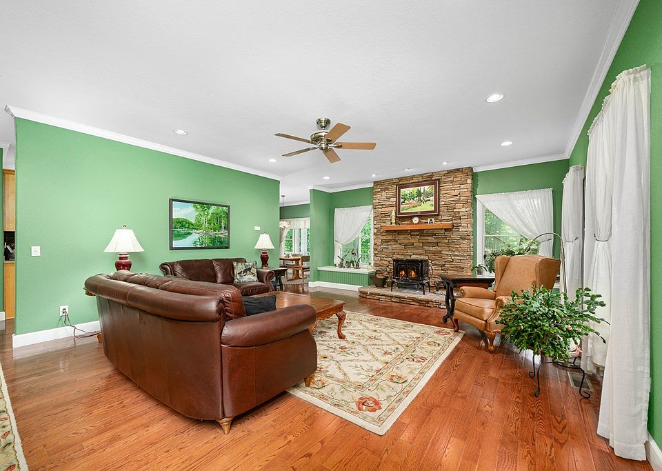 906 W Overlook Dr, Allons, TN 38541 Zillow