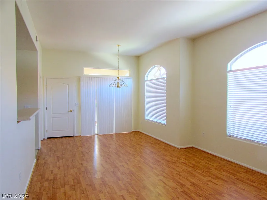 2 bed, 2.0 bath, 1042 sqft, $1,515 — Photo 4