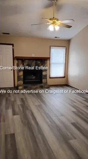 102 Duck Ct — Photo 2