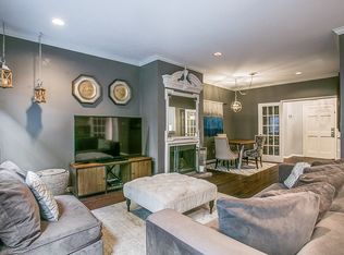 3922 N Hall St APT 101, Dallas, TX 75219