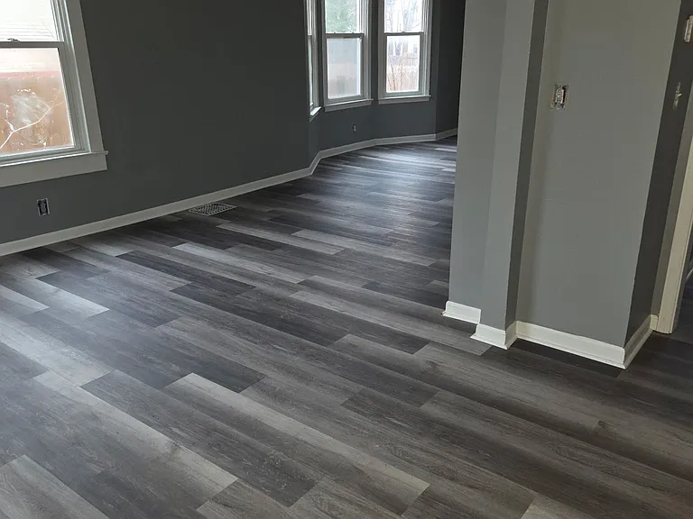 206 E Arcadia Ave — Photo 3