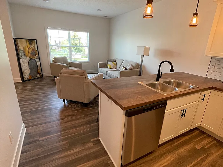 The Vue Townhomes at Rivertown Park — Photo 6
