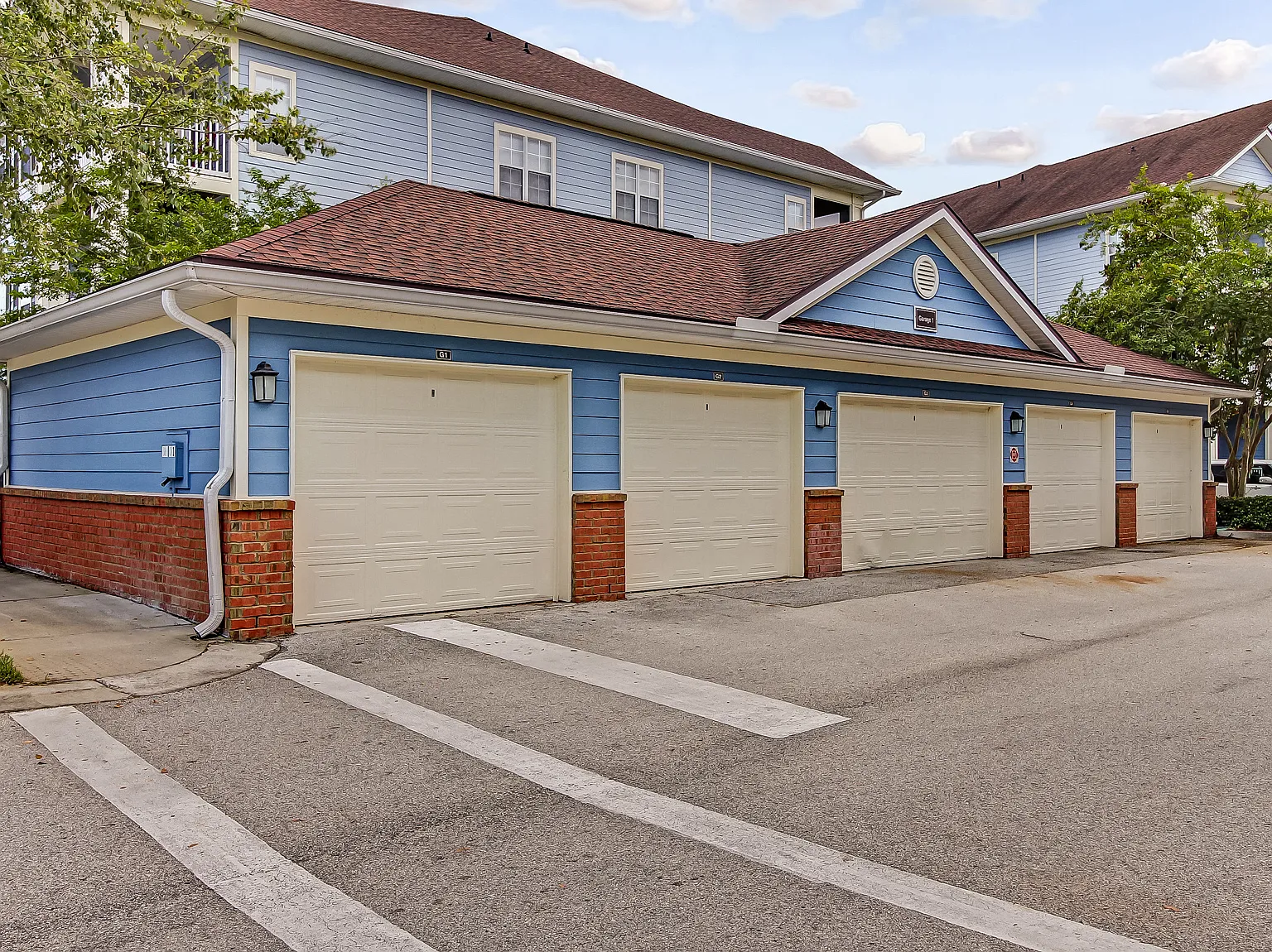 Magnolia Village — Photo 4