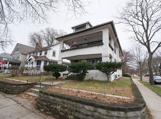2963 S Superior St, Milwaukee, WI 53207