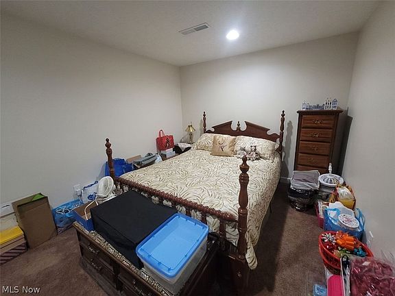 2nd image of 3343 Gated Ct