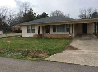 608 S Hamilton St, Hope, AR 71801
