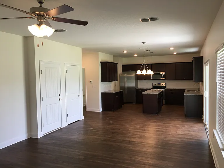 3173 Creek Village Lane Grn — Photo 5