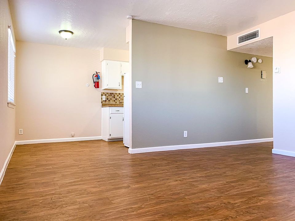 1st image of 304 Whispering Sands Ct SE APT D