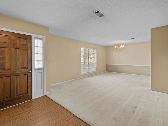 5th image of 4 Pleasant Ct