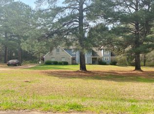 177 Cobbville Dr W, Canton, MS 39046