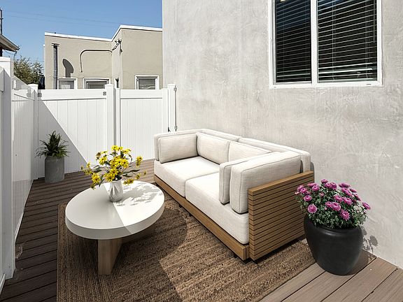2nd image of 3512 Maceo St #3510