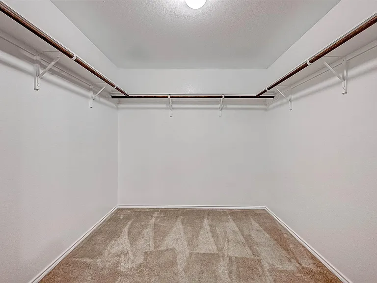 24123 Noble Darcy Ln — Photo 42