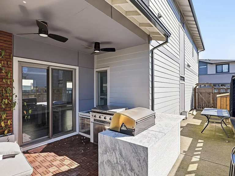 16536 SE Pleasant Valley Pkwy — Photo 19
