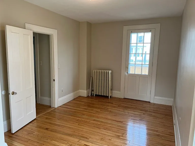 35 Locust St #1 — Photo 19