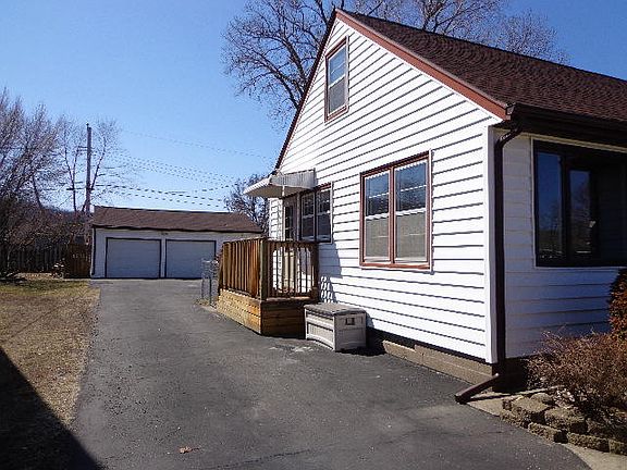 2nd image of 4108 Riverview Dr
