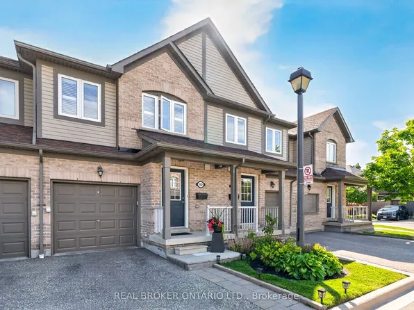 86 Joymar Dr #102, Mississauga, ON L5M 7Z6