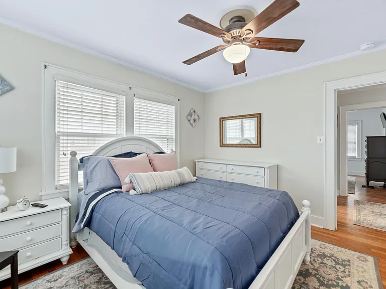 425 N Bluff Ave — Photo 25