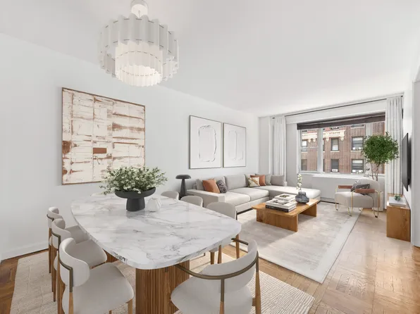 310 Lexington Avenue image 1 of 25