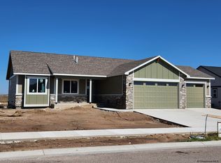 2134 Pack Saddle Rd, Cheyenne, WY 82007