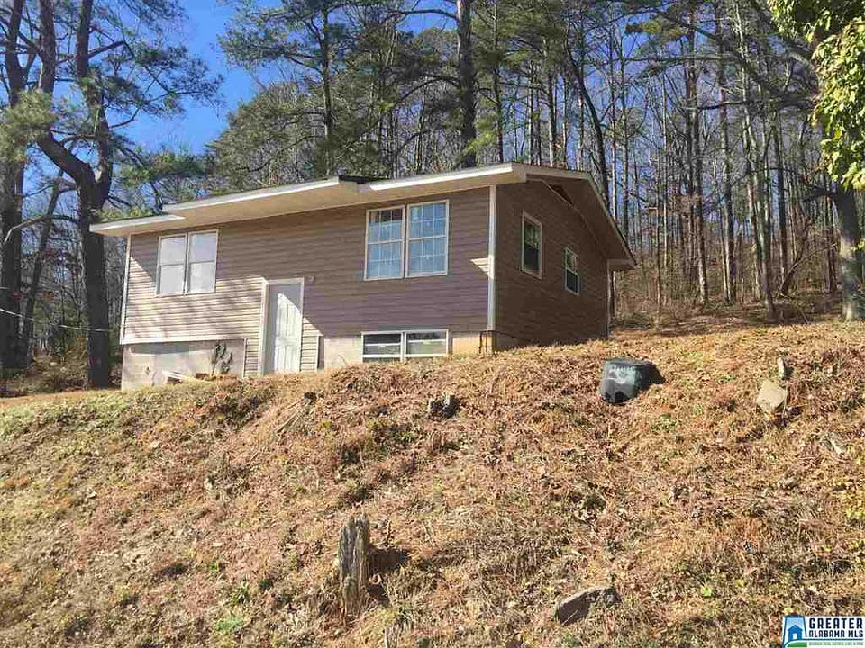 2nd image of 79 Farm Lake Rd