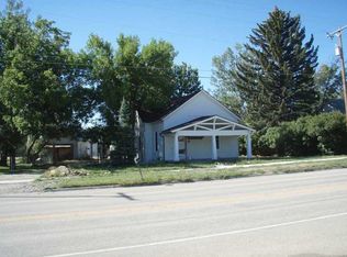 208 E Front Ave, Joliet, MT 59041