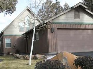 4627 Marsh Hawk Dr, Klamath Falls, OR 97601
