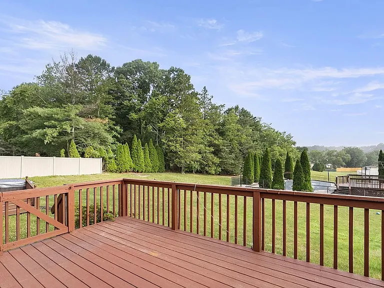 478 Cobain Rd — Photo 17