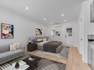 12818 Hatteras St #12820, Valley Village, CA 91607