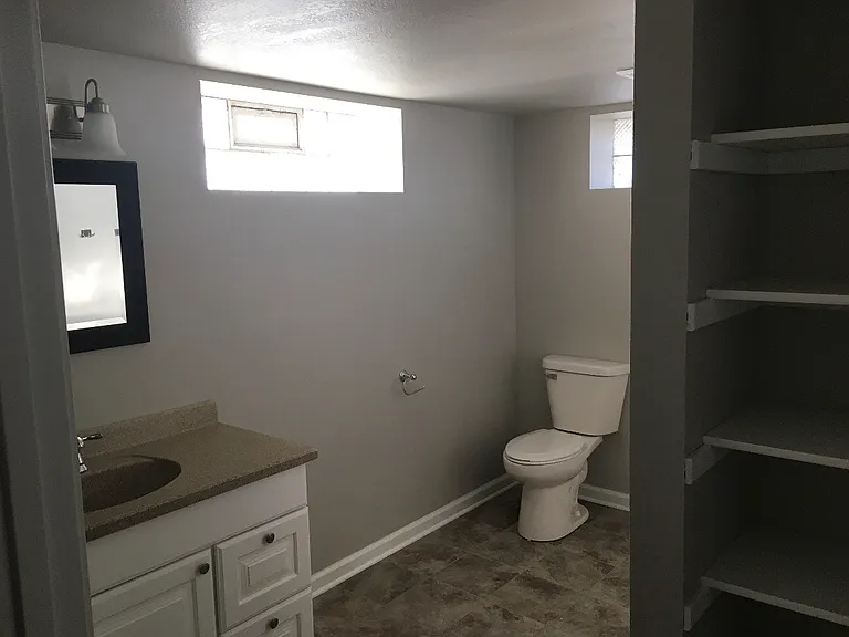 760 Sheridan Rd — Photo 11