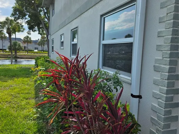 145 Brittany Way #145-D, Delray Beach, FL 33446