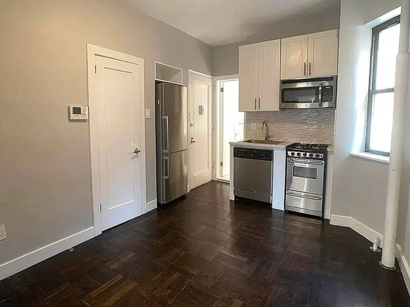 237 9th Ave APT 3C