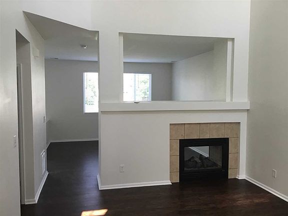 4th image of 13947 E 105th Pl
