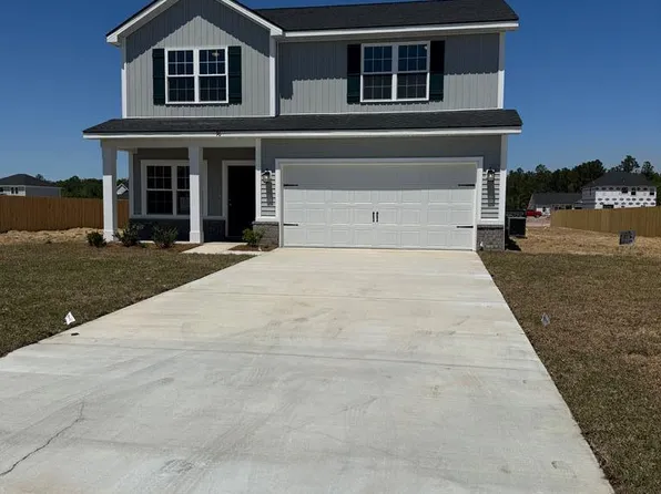 96 Deerfield Dr NE, Ludowici, GA 31316