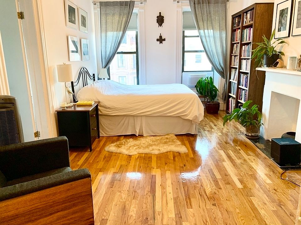 1st image of 357 7th Ave #2C