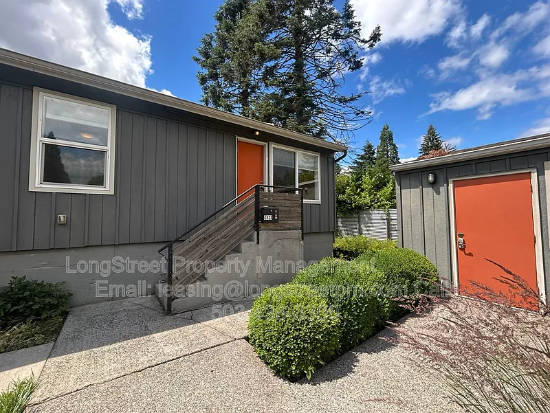 2 bed, 1.0 bath, 550 sqft, $1,495 — Photo 1
