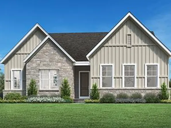 2636 Crystal Lake Dr, Commerce Township, MI 48382