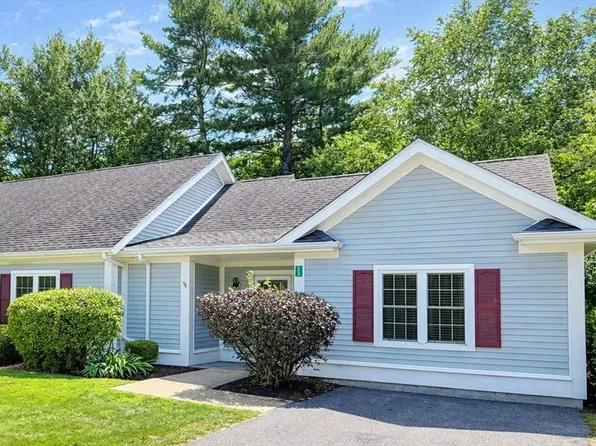 23 Sandy Cir #23, Lakeville, MA 02347