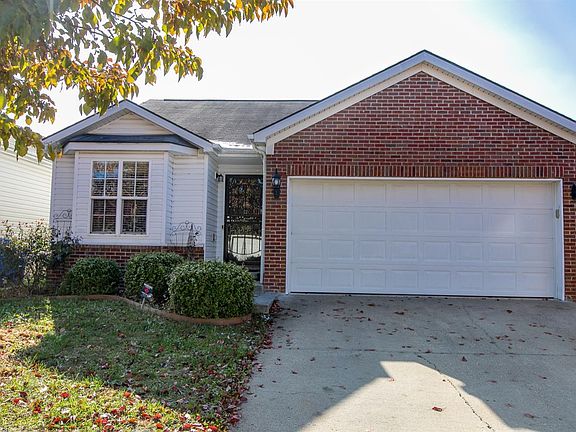 2nd image of 2616 Buck Ln