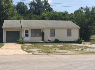 234 S Clinton Dr, Fayetteville, AR 72701