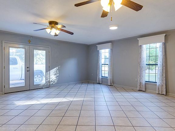 4th image of 4895 Jonathan Dr