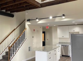 1181 Elm St, Manchester, NH 03101