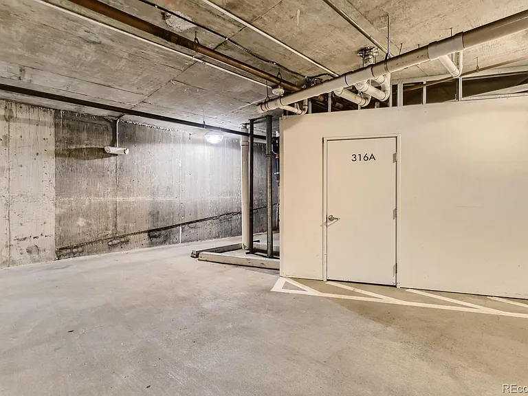 9019 E Panorama Cir #406 — Photo 21