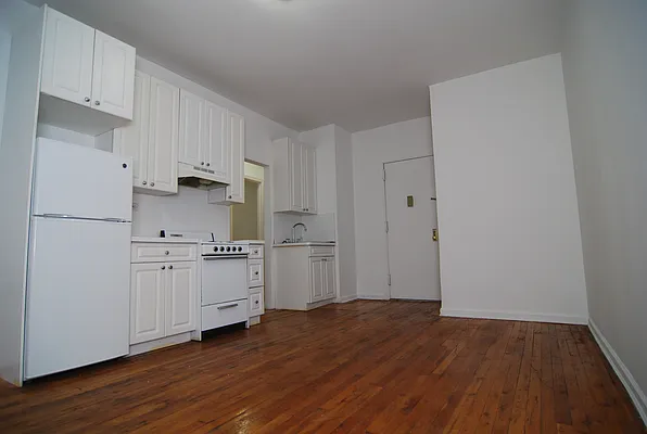 Rented by Building Equity Management LLC | media 20