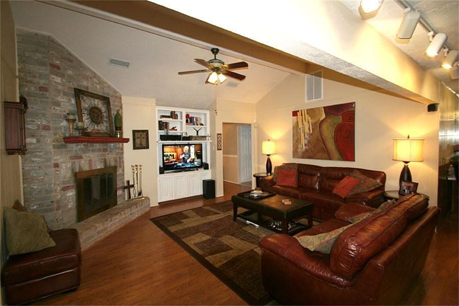 1st image of 3110 Oyster Cove Dr