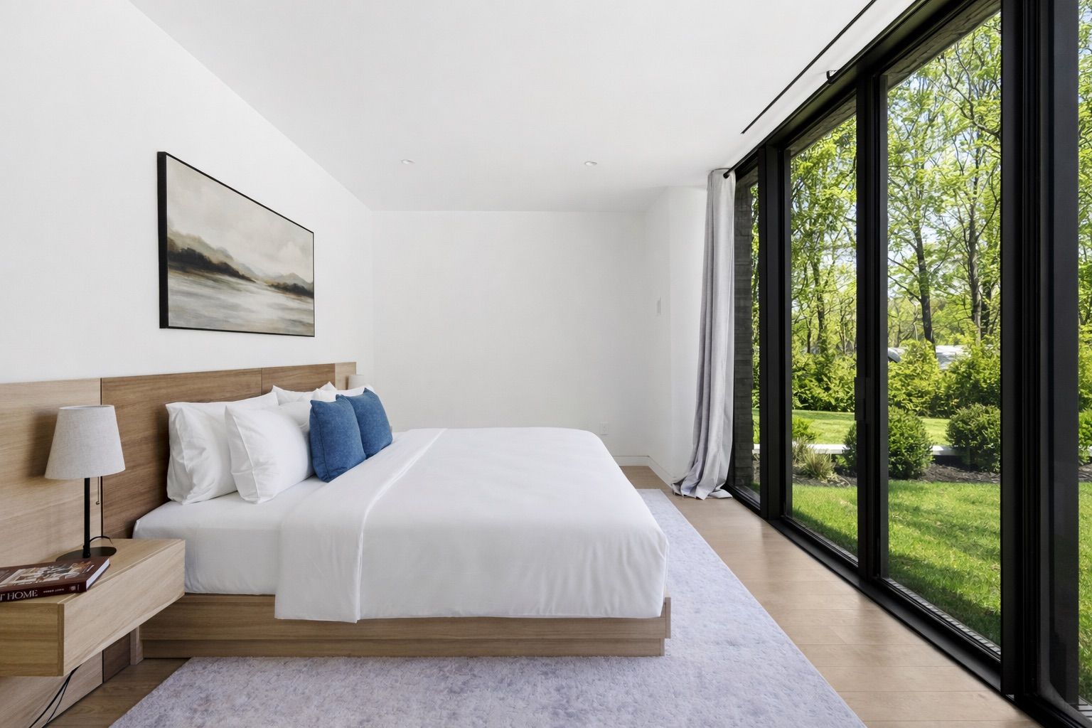  Junior Primary Ensuite + Exterior Access