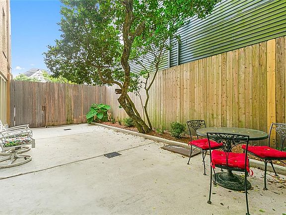 3rd image of 7608 Saint Charles Ave APT A